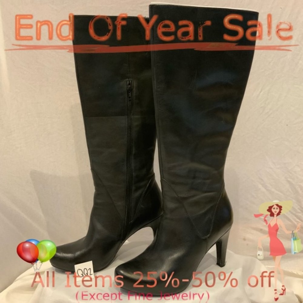 Lightly worn Easy Spirit black heeled boots